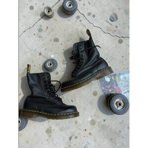 DOC MARTENS Women’s Black Leather Combat Boots Size US 6